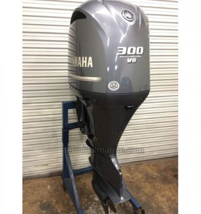 used-yamaha-300-hp-four-stroke-f300uca-outboard-motor.jpg