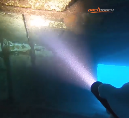 wreck dive.png